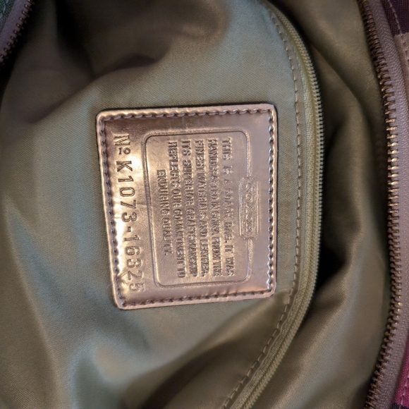 Coach Poppy Legacy Stripe Large Rocker Crossbody - Picture 5 of 13